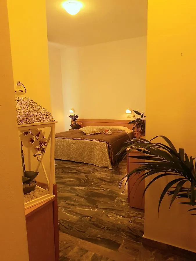 ***  Hotel Romantica Rimini Italia